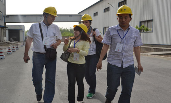 斯里蘭卡客戶采購500噸花生預(yù)榨浸出生產(chǎn)線